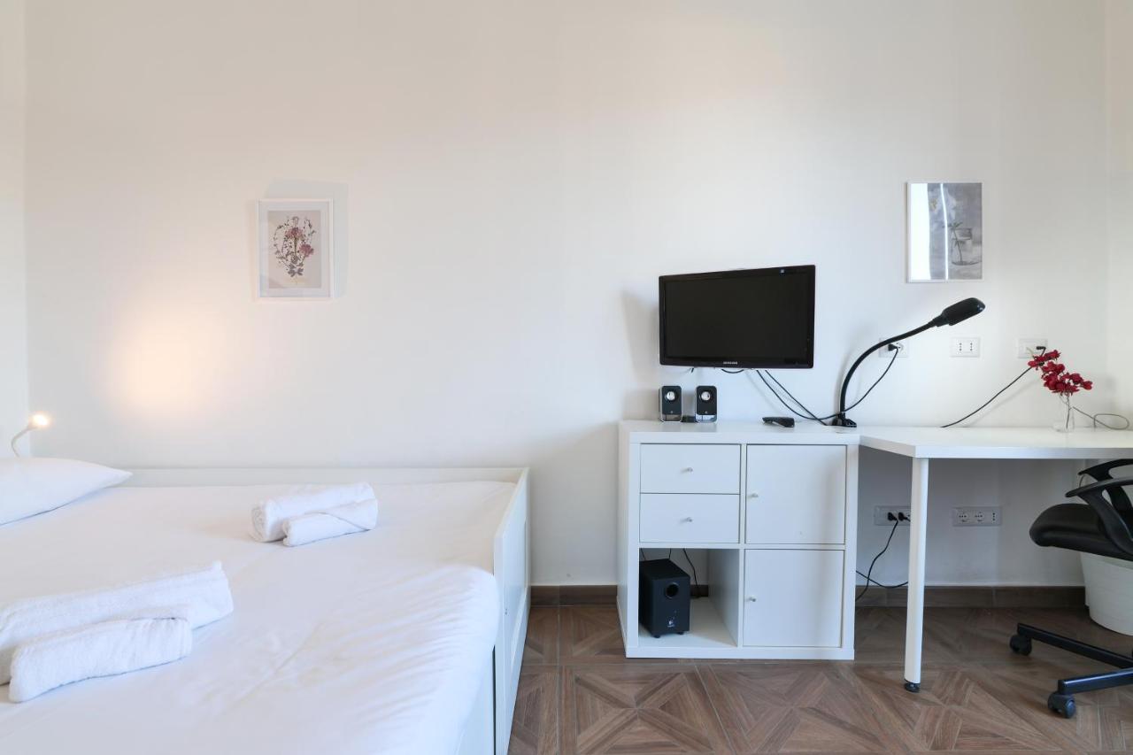 Primopiano - Novara Milaan Buitenkant foto
